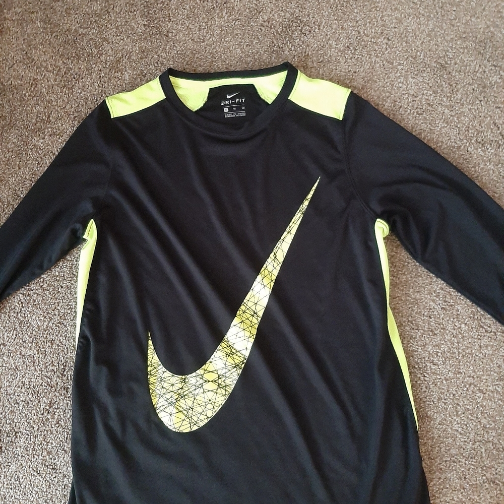 Nike Dri-fit shirt